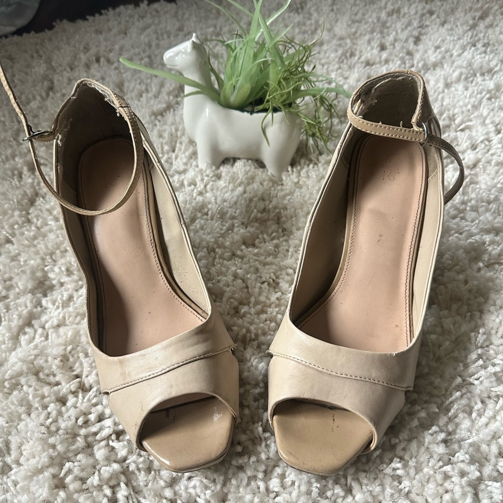 Beige cream Massimo peep toe faux leather cute women’s spring summer hig…